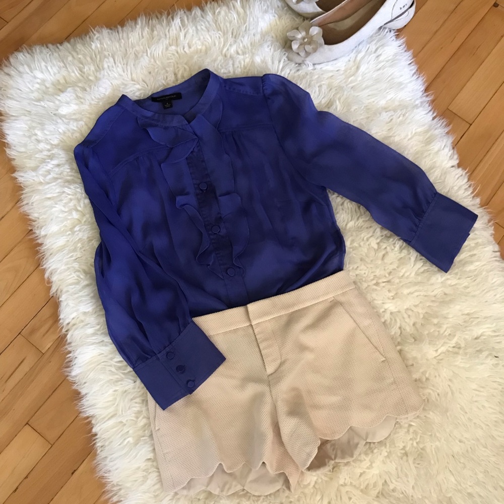 BANANA REPUBLIC BLUE SHEER RUFFLE BUTTON BLOUSE